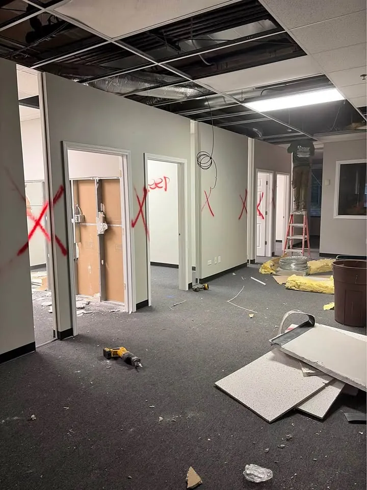 Commercial corridor prepared for selective removal